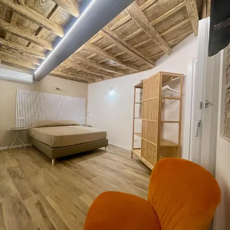 Boutique Atrium Pantheon Feriehus *